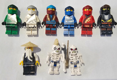 Figuras Lego Ninjago 9 Ninjas Y Esqueletos (Usado)