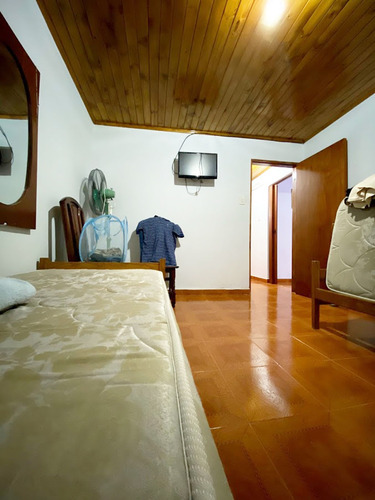 Imagen 20 de 28 de Se Vende Casa - Barrio Las Flores - Reconquista