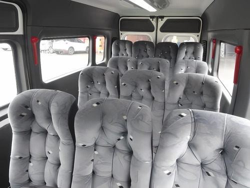 Van Fiat Ducato Executiva Marticar Ano 2019/19 16 Lugares.