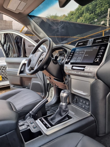 Imagen 7 de 25 de Toyota Prado Vx 2021 Gasolina 4x4