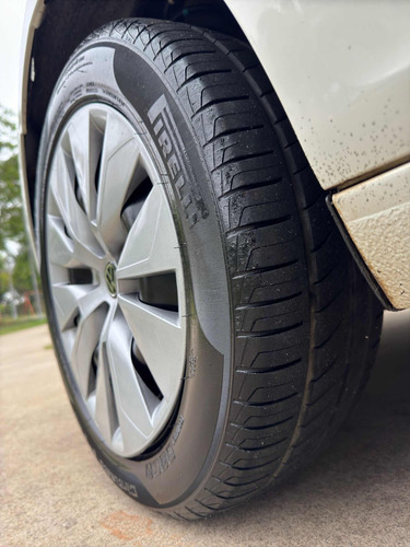 Volkswagen Fox 1.0 Trendline Total Flex 5p