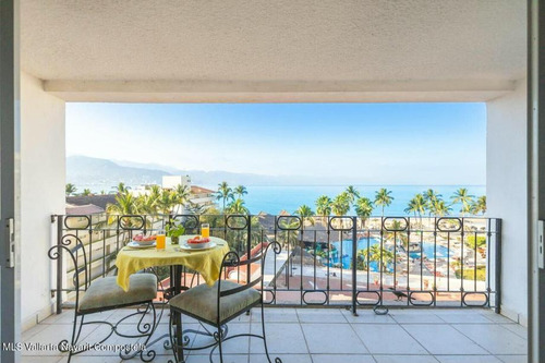 Departamento En Venta En Colonia 5 De Diciembre, Puerto Vallarta, Jalisco
