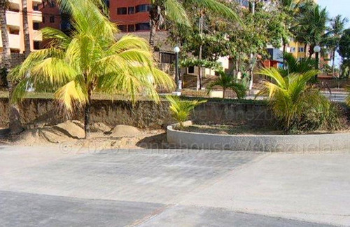 Imagen 16 de 30 de Ls Vende Town House Tucacas 23-3910