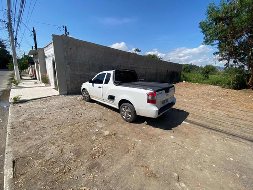 Vendo 3 Kitnets 1 Ponto Comercial (negociável)