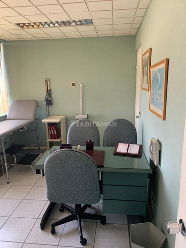 Venta Amplia Oficina Ed. Obelisco, Antonio Matta Antofagasta