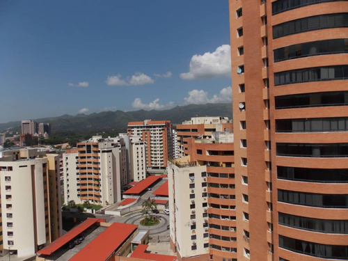 Alquiler De  Apartamento En Mañongo Resd Bayona Suites Ii  46-01