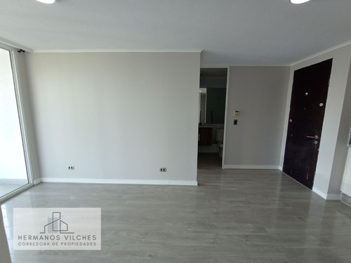 Dpto. 2 Dorm / 2 Baños / 1 Est. Metro San Alberto Hurtado L1
