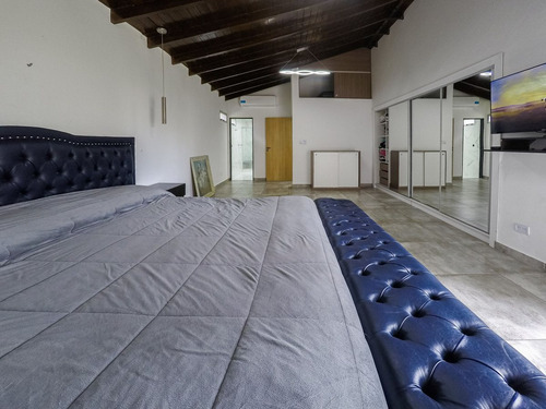 Casa Quinta En Venta Barrio Santa Anita
