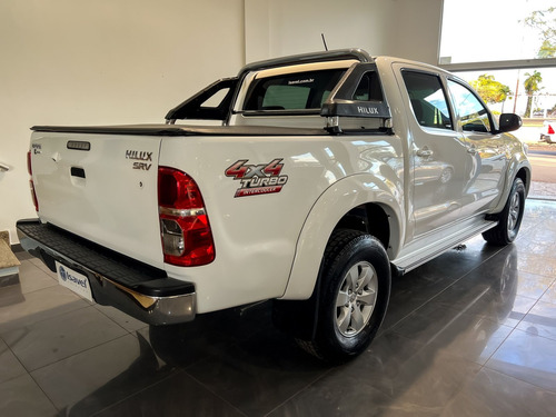 Toyota Hilux CD SRV D4-D 4x4 3.0 TDI Diesel Aut