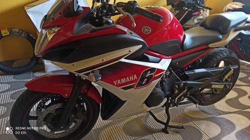 Imagem 4 de 5 de Yamaha Xj6f