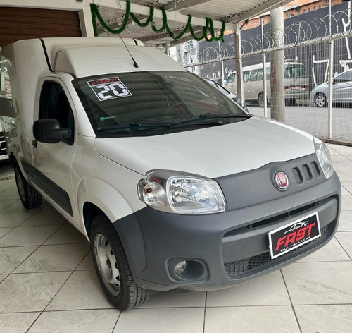 Imagem 12 de 14 de Fiat Fiorino Furgao Work Hard 1.4 Flex 2019/2020