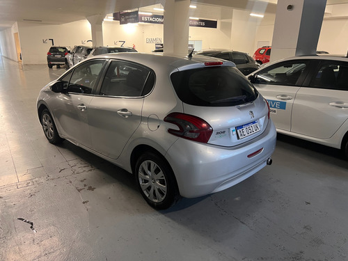 Peugeot 208 1.6 Active