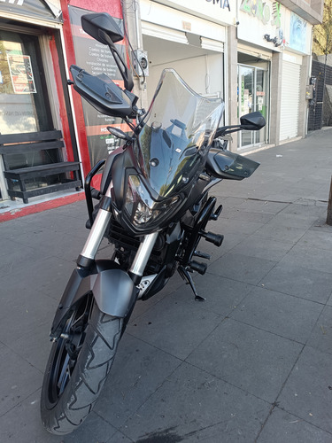 Se Vende Dominar 400 Te 2023 Muy Bien Cuidada. - Factura