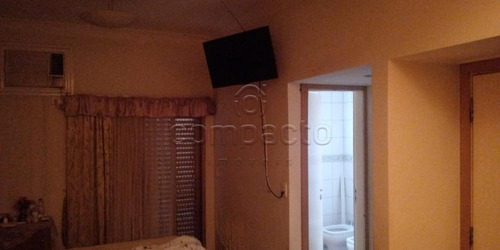 Imagem 4 de 10 de Casas - Ref: V6736