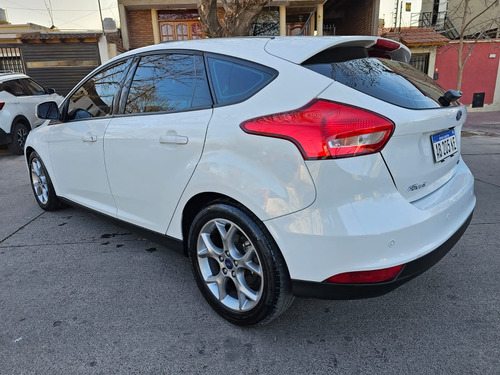 Ford Focus III 2.0 Se Plus Mt