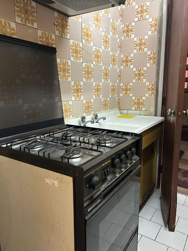 Casa Buen Barrio 5 Dor 2 Baños 252 M2 Totales (98976)