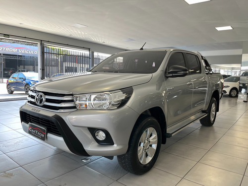 Toyota Hilux 2.7 SR 4X2 CD 16V FLEX 4P MANUAL
