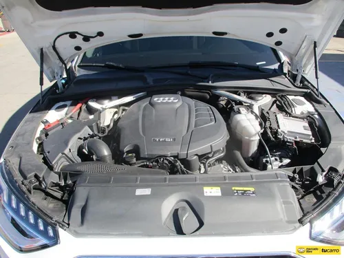 Audi A4 Hybrid 40 Tfsi 2000cc At Aa