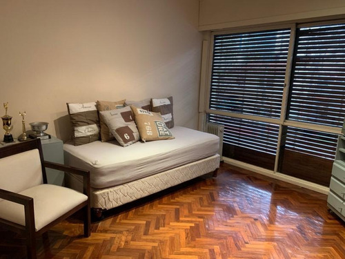 Imagen 1 de 14 de Venta De Casa Puerto Buceo De 4 Dormitorios