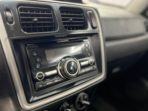 Mitsubishi Pajero TR4 2.0 4X2 16V 140CV FLEX 4P AUTOMÁTICO