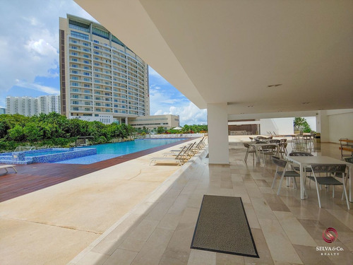 Condominio De 2 Recamaras En La Mejor Zona, Cancun
