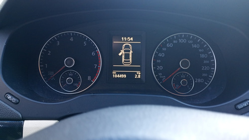 Volkswagen Jetta 2.0 Comfortline Flex 4p Automática
