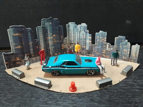 Venpermuto Diorama Dodge Challenger 71