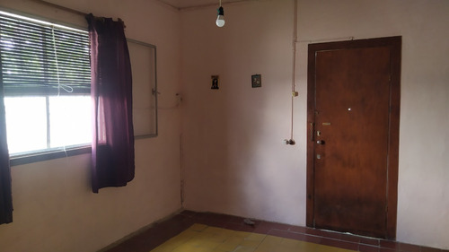 Dueño Alquila Casa Semiamoblada En Ciudad De Durazno Con Amplio Terreno