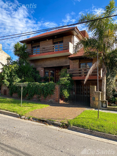 Casa En Punta Mogotes