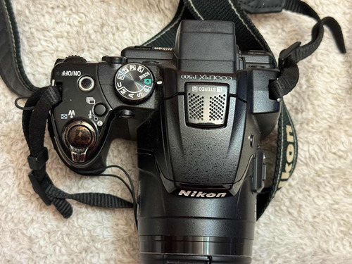 Cámara Nikon Colprix P500
