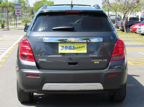 Imagem 4 de 15 de Chevrolet Tracker 1.8 Mpfi Ltz 4x2 16v
