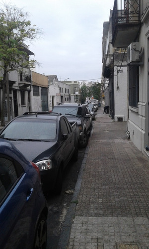 Apartamento En Venta En Calle Yi A Mano De Todo En Montevideo
