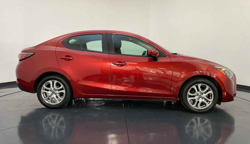 29922 - Toyota Yaris 2016 Con Garantía