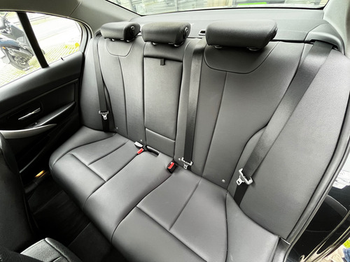 BMW Serie 3 2.0 320i Sedan 184cv