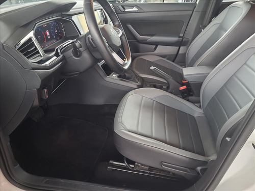 Volkswagen Nivus 1.0 200 TSI TOTAL FLEX HIGHLINE AUTOMÁTICO