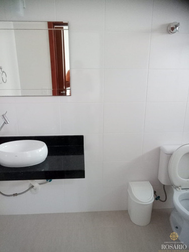 Imagem 12 de 23 de Casa De Alto Padrao Com 3 Suítes. - Vc446