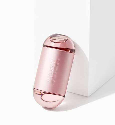 Imagen 4 de 8 de Perfume 212 Sexy 100ml Carolina Herrera