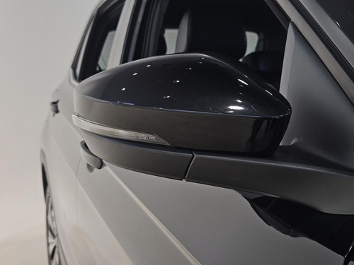 Volkswagen T-Cross 1.4 250 TSI TOTAL FLEX HIGHLINE AUTOMÁTICO