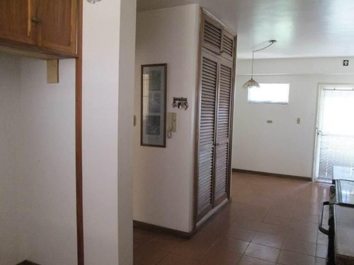 Imagen 6 de 17 de Casa En Venta En Macaracuay 21-13617
