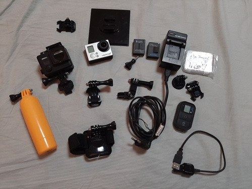 Gopro Hero 3+ Com Acessórios