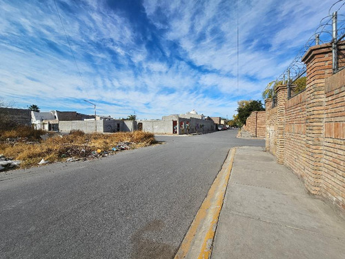 Terreno En Venta En Fracc. Ex Hacienda Los Ángeles 800 M2 Torreón Coah