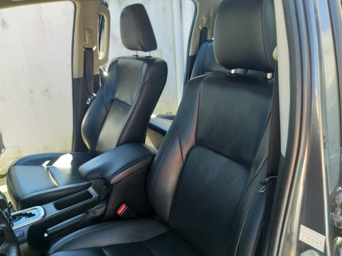 Toyota Hilux 2.7 Srv Cab. Dupla 4x2 Flex Aut. 4p