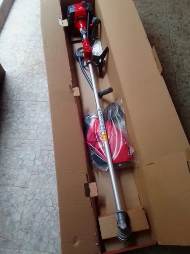 Desmalezadora Efco 8400