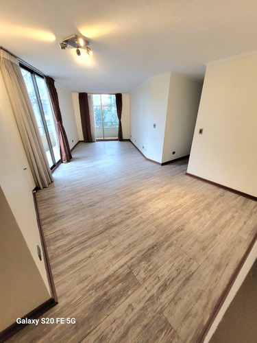 Cpm Vende Hermoso Depto. 3d/2b/2est./1bod. Metro Villa Frei