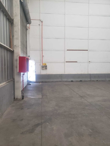 Bodega De 355 M2 En Americo Vespucio (71104)