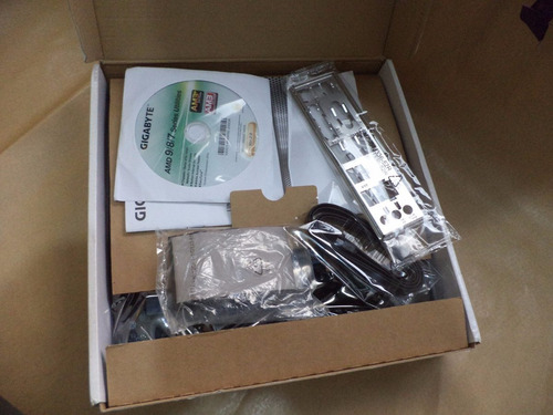 Imagem 6 de 8 de Placa Mãe Gigabyte 78lmt-usb3 Amd Am3+ Rev. 5.0
