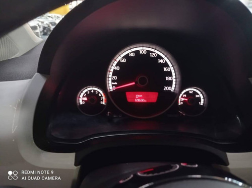 Imagem 10 de 10 de Volkswagen Cross Up 1.0 Mpi 12v Flex 4p Manual