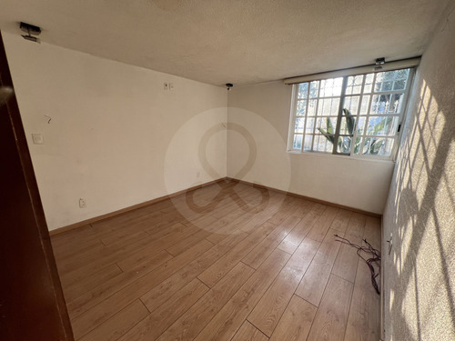 Casa En Condominio En Venta En Viveros De La Loma