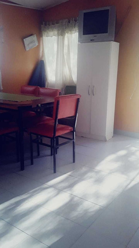 Imagen 3 de 5 de Casa En Playas Doradas / Rio Negro / Excelente Ubicación.