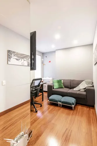 Apartamento En Venta En Los Rosales. Cod V14051